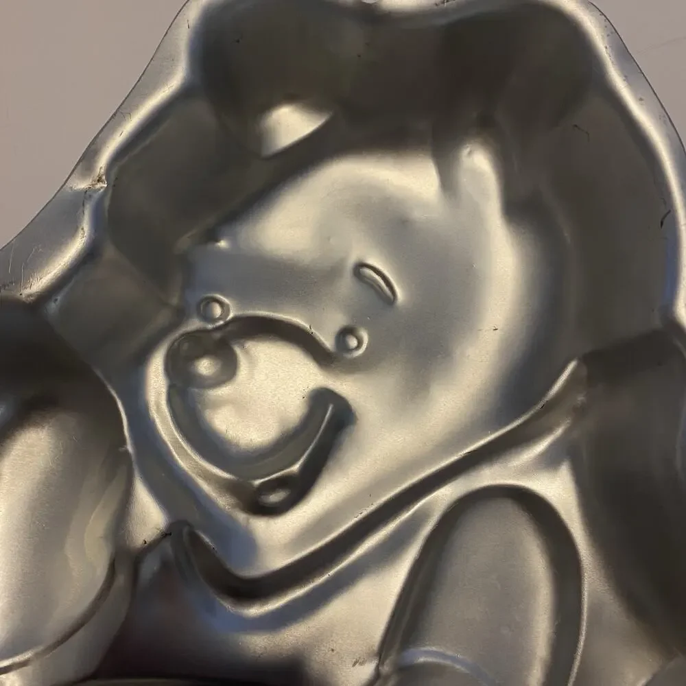 Vintage Wilton Disney Winnie The Pooh Cake Pan 1995 2105-3000